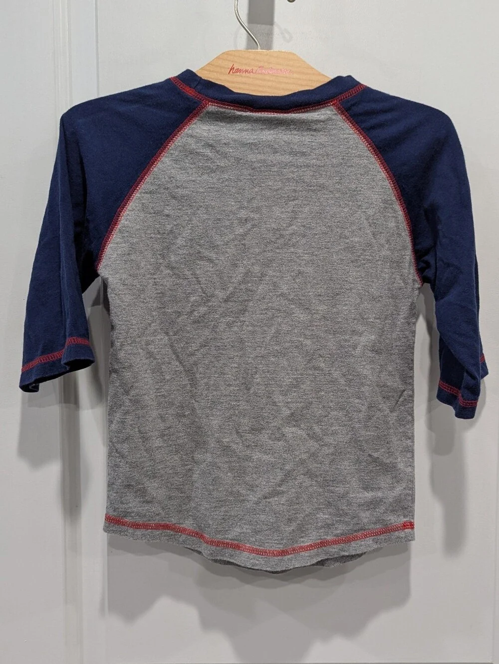 Majestic raglan shirt